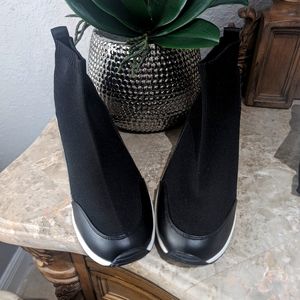 Mk sneakers brand new without box